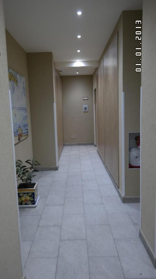 Balsamotto - Appartamento E Parcheggio Palermo Ngoại thất bức ảnh